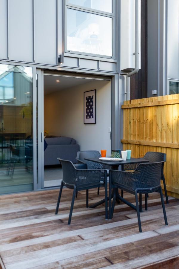 City Lights Retreat With Carpark 2 Bed 2 Bath Κράισττσερτς Εξωτερικό φωτογραφία