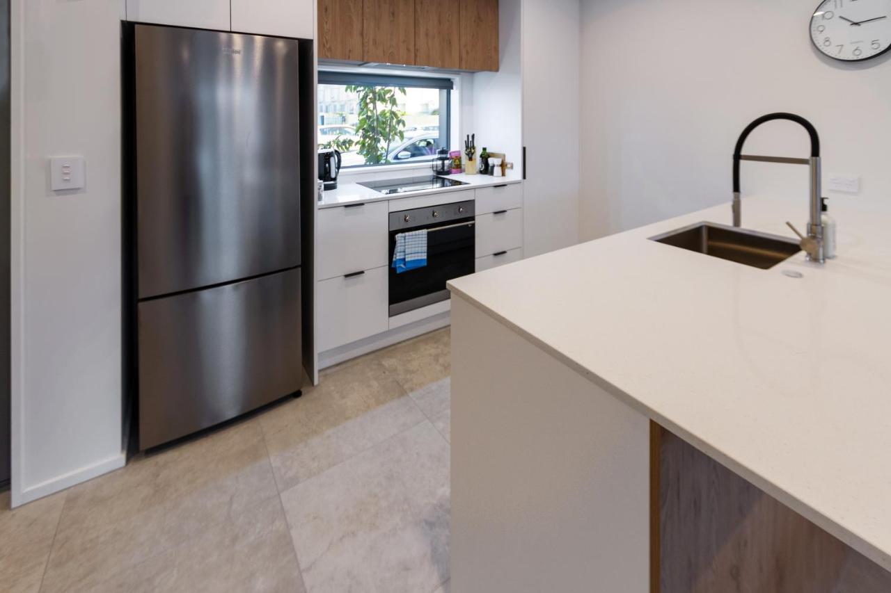 City Lights Retreat With Carpark 2 Bed 2 Bath Κράισττσερτς Εξωτερικό φωτογραφία
