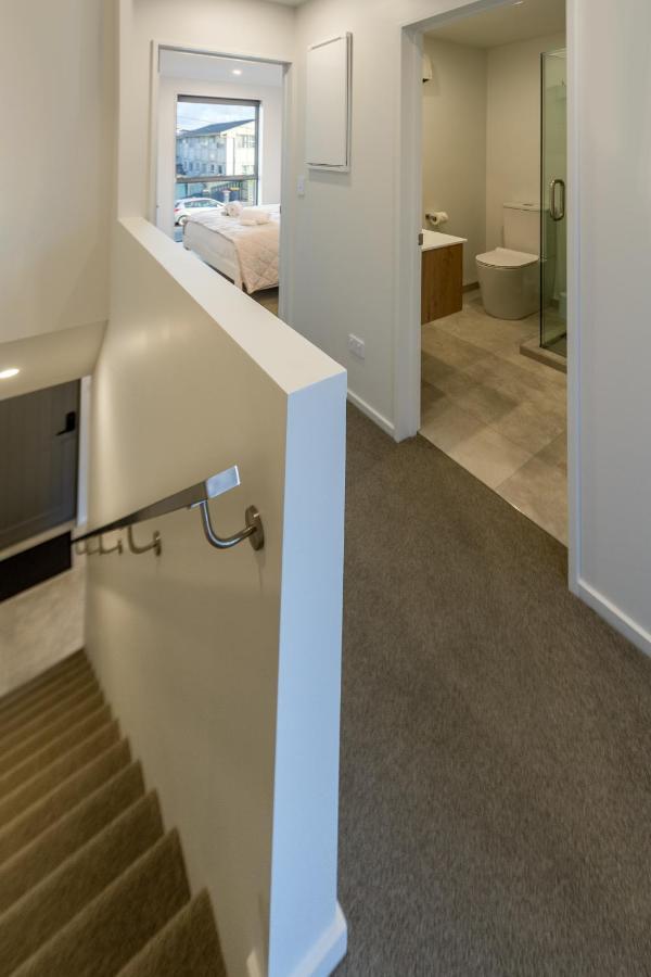 City Lights Retreat With Carpark 2 Bed 2 Bath Κράισττσερτς Εξωτερικό φωτογραφία